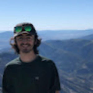 Meet your Posher, Avery